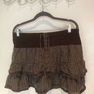 💃🏼Fun, swingy mini skirt!